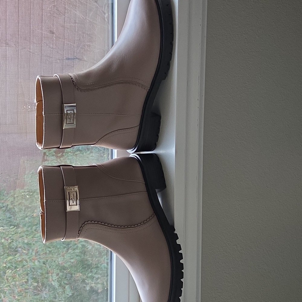 NWOT Kate Spade Beige Ankle Boots